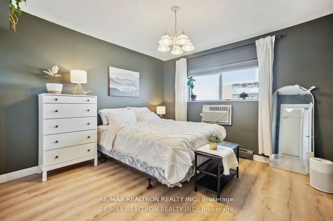 605 - 10 Woodman Dr S, Condo with 1 bedrooms, 1 bathrooms and 1 parking in Hamilton ON | Image 9