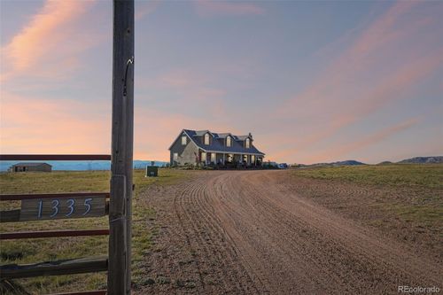 1335 Great Twins Rd, Livermore, CO, 80536-8960 | Card Image