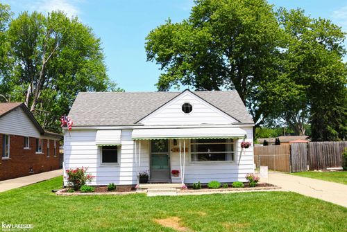 24695 Trombley St, Harrison Twp, MI, 48045-3376 | Card Image