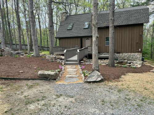 43 Miller Cove Cir, Signal Mountain, TN, 37377-7705 | Card Image