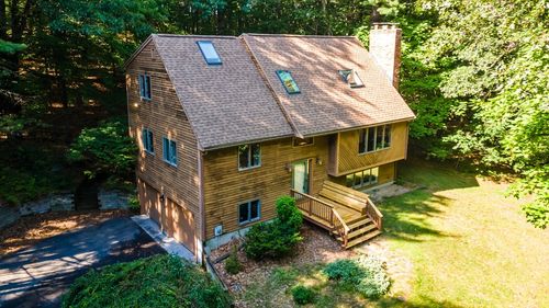 3 Sargent Rd, Bolton, MA, 01740-1250 | Card Image