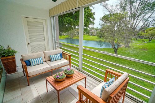 214-c-2828 Casita Way, Delray Beach, FL, 33445-4594 | Card Image