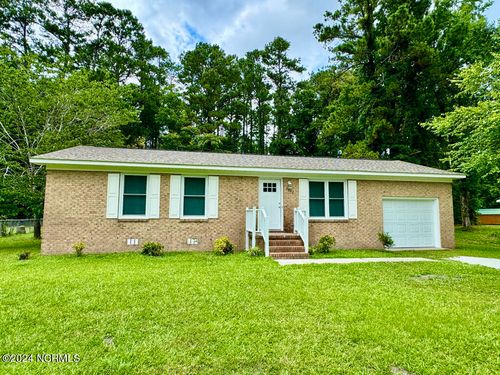 3802 Brandywine Dr, New Bern, NC, 28562-7010 | Card Image