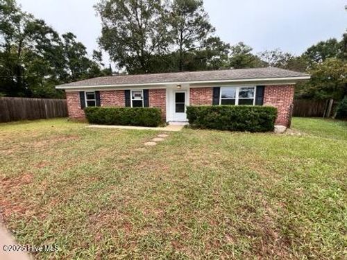 202 Kingston Rd, Wilmington, NC, 28409-2347 | Card Image