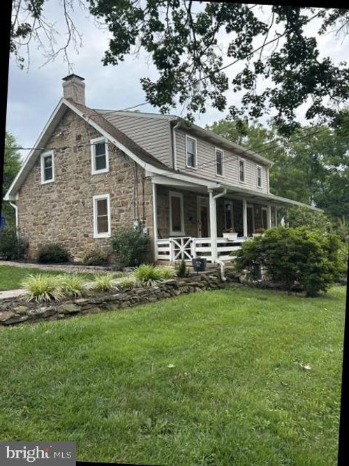 450 Kohler School Rd, NEW OXFORD, PA, 17350-9205 | Card Image
