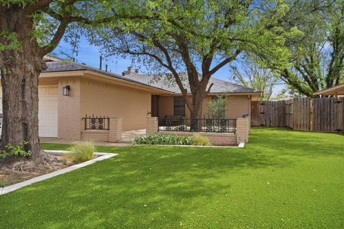 b-7909 Albany Ave, Lubbock, TX, 79424-2886 | Card Image