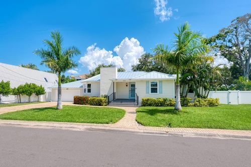1931 High Point Cir, SARASOTA, FL, 34236-7819 | Card Image