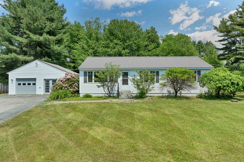 4 Anagance Ln, Wolfeboro, NH, 03894-4213 | Card Image