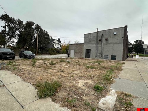 126 E Grove St, West Point, NE, 68788-1823 | Card Image