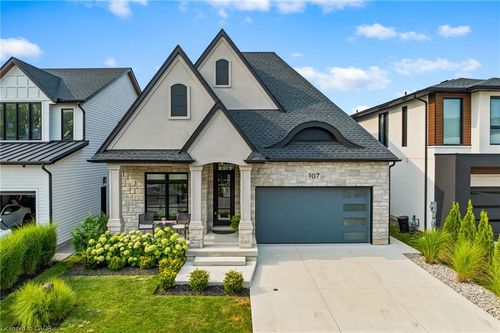 107 Millpond Rd, Niagara On The Lake, ON, L0S1J1 | Card Image