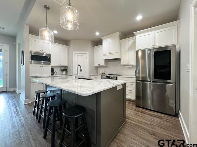 902 Charlie, House other with 3 bedrooms, 2 bathrooms and null parking in Whitehouse TX | Image 10