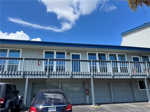 apt-10-3402 Ocean Dr, Corpus Christi, TX, 78411-1403 | Card Image