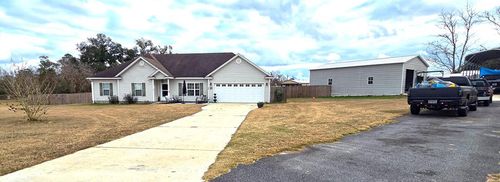 60 Harlee Ln, Ray City, GA, 31645-6661 | Card Image