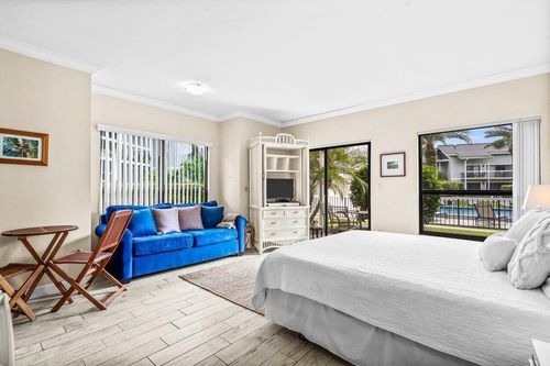 432-11863 Wimbledon Cir, Wellington, FL, 33414-6037 | Card Image
