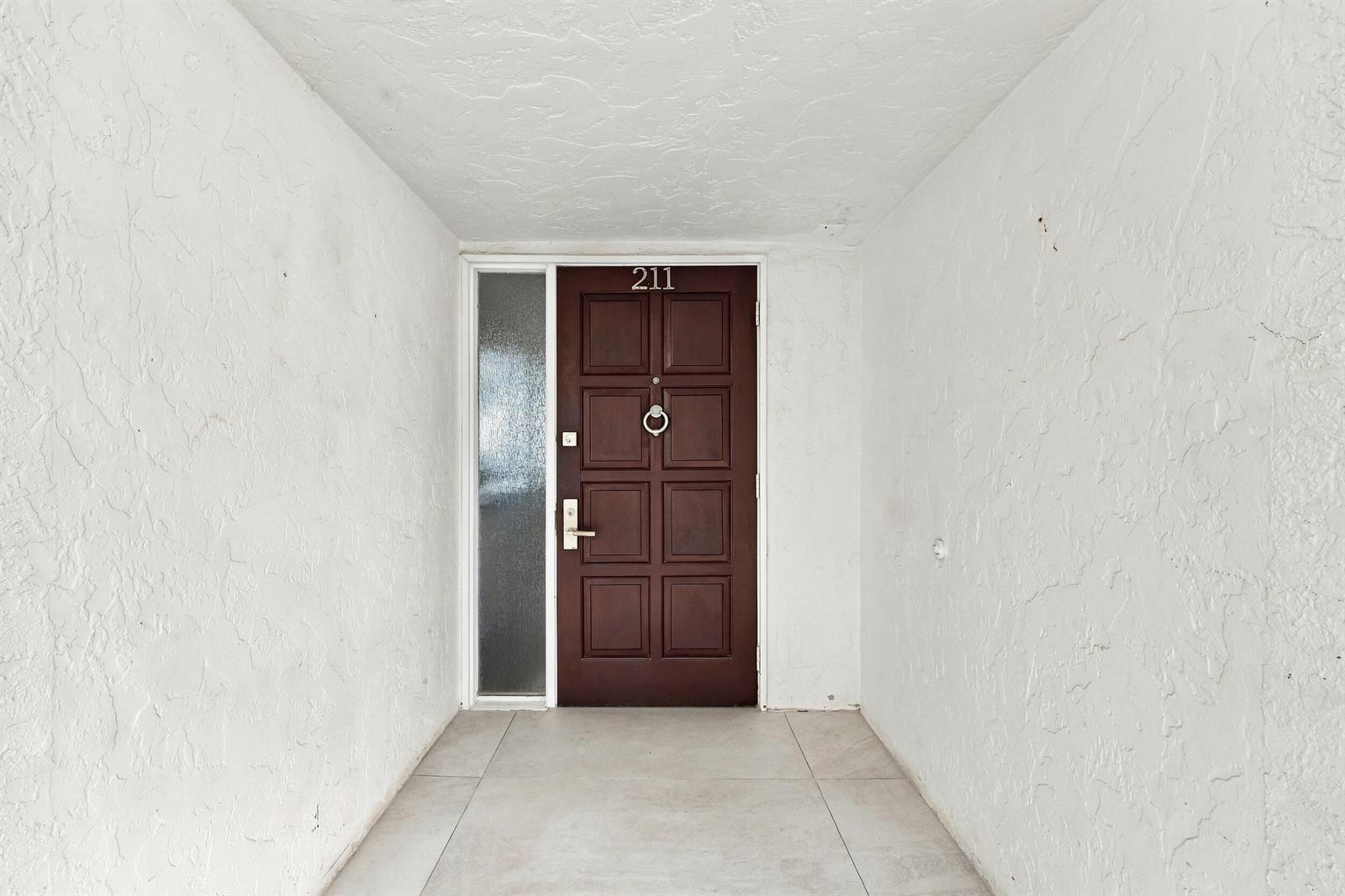 Residential Lease in Highland Beach 3