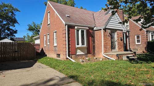 18929 Berden St, Grosse Pointe, MI, 48236-2005 | Card Image