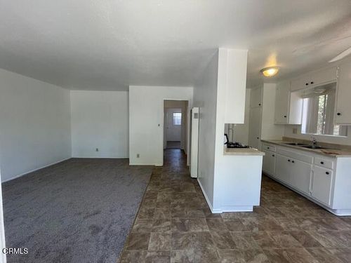 2087 Cameron St, Ventura, CA, 93001-1424 | Card Image