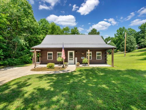 223 Oak Tree Dr, Big Rock, TN, 37023-3074 | Card Image