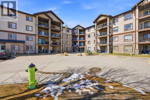 4211-60 Panatella St Nw, Calgary, AB, T3K0M4 | Card Image