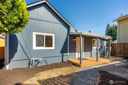 411-411 N Stillaguamish Ave, Arlington, WA, 98223-1142 | Card Image