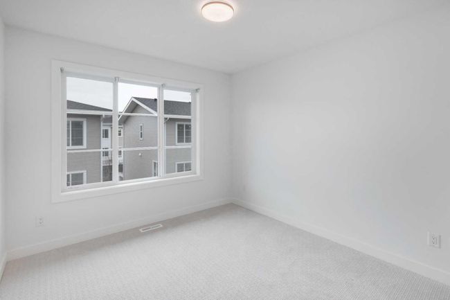 212 - 669 Savanna Blvd Ne, Home with 3 bedrooms, 2 bathrooms and 2 parking in Calgary AB | Image 23