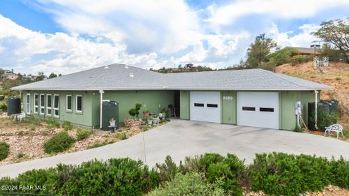 2320 Cyclorama Dr, Prescott, AZ, 86305-4031 | Card Image
