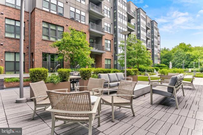 APT-209 - 1761 Old Meadow Rd, Condo with 2 bedrooms, 2 bathrooms and null parking in MCLEAN VA | Image 40