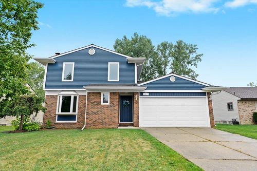 1817 Willard Dr, Canton, MI, 48187-4906 | Card Image