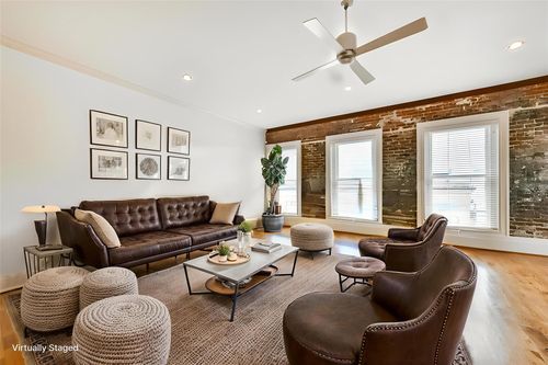 apt-422-2207 Post Office St, Galveston, TX, 77550-1961 | Card Image