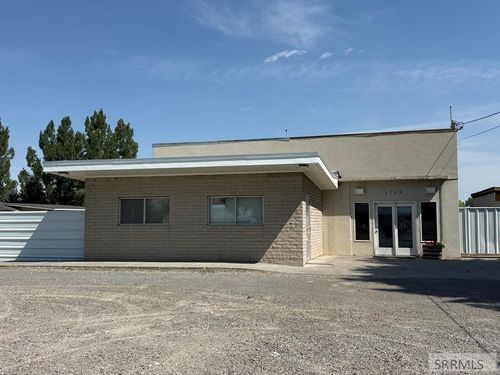 1725 Riverton Road, Blackfoot, ID, 83221 | Card Image