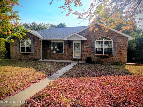 11992 County Road 4001, Holts Summit, MO, 65043-2529 | Card Image