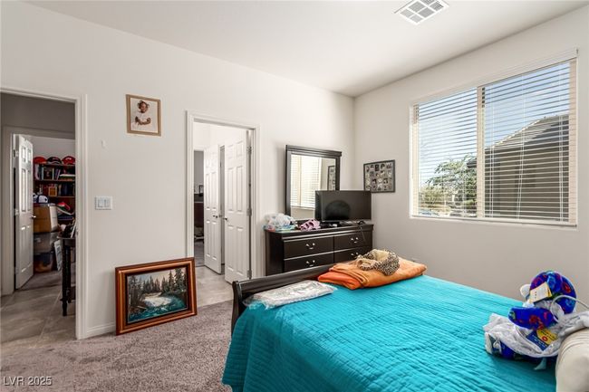 5633 Alitak Bay St, House other with 4 bedrooms, 3 bathrooms and null parking in North Las Vegas NV | Image 36