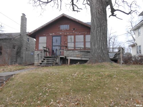 1925 Eastern Ave, Davenport, IA, 52803-2001 | Card Image