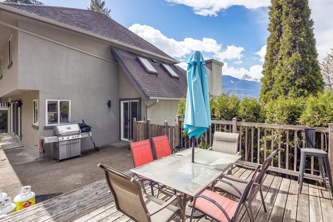 2310 Greenwood Way, House other with 4 bedrooms, 2 bathrooms and 4 parking in Squamish BC | Image 26