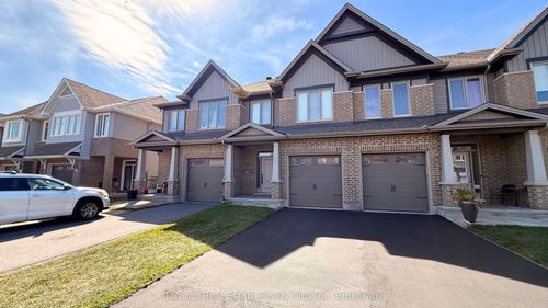 90 Nepeta Cres, Gloucester, ON, K1T0S6 | Card Image