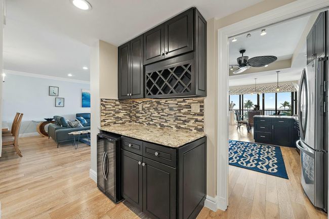 APT-1308 - 2806 Se Dune Dr, Condo with 3 bedrooms, 3 bathrooms and null parking in Stuart FL | Image 5