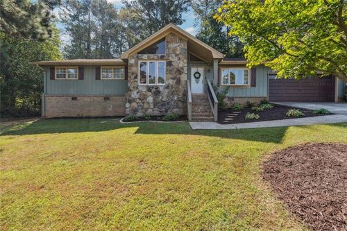 1952 Farmwood Dr, Lawrenceville, GA, 30043-5624 | Card Image