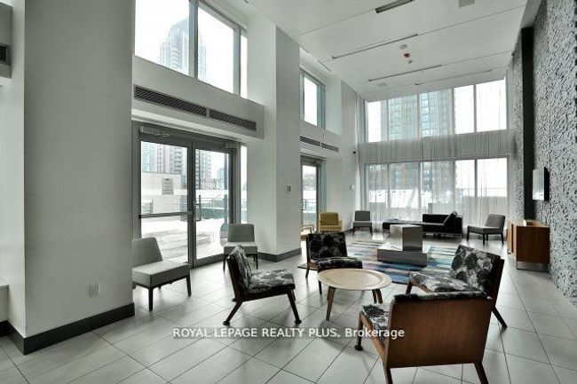 812 - 360 Square 1 Dr, Condo with 1 bedrooms, 1 bathrooms and 1 parking in Mississauga ON | Image 21