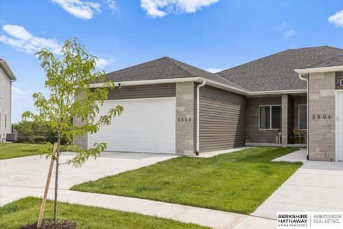 5800 S 95th St, Lincoln, NE, 68526-6154 | Card Image