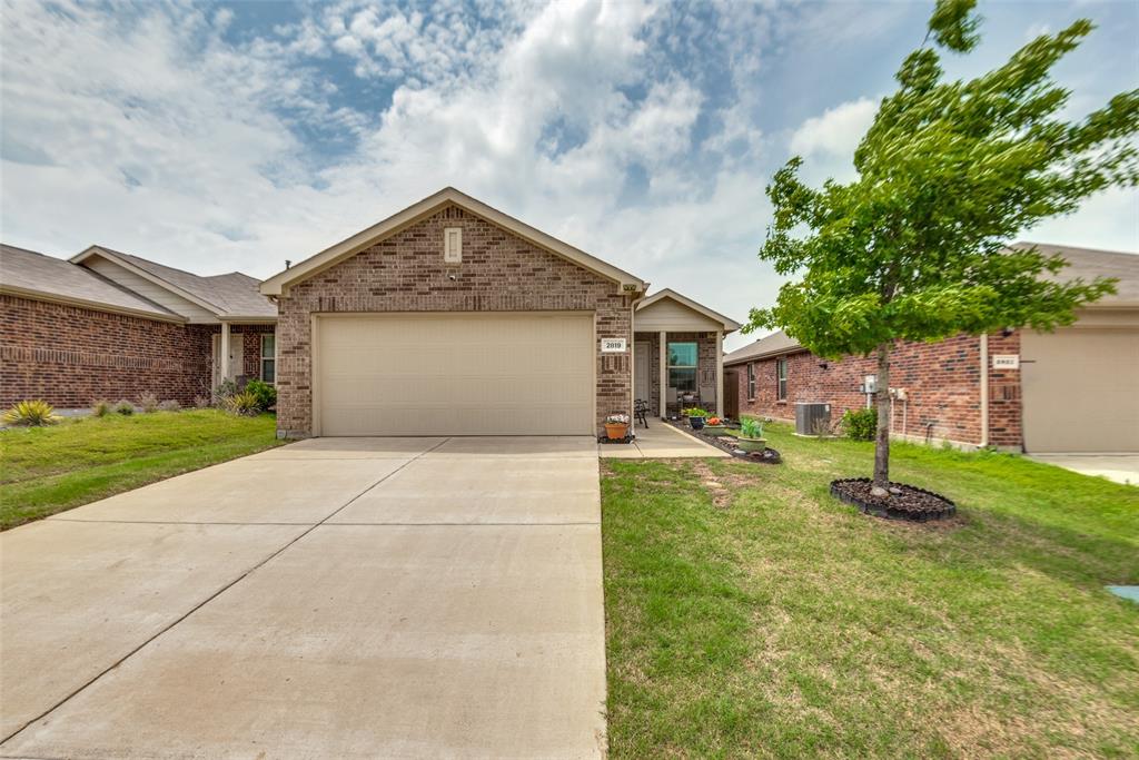 Highgarden Trl, Crandall, TX 75114