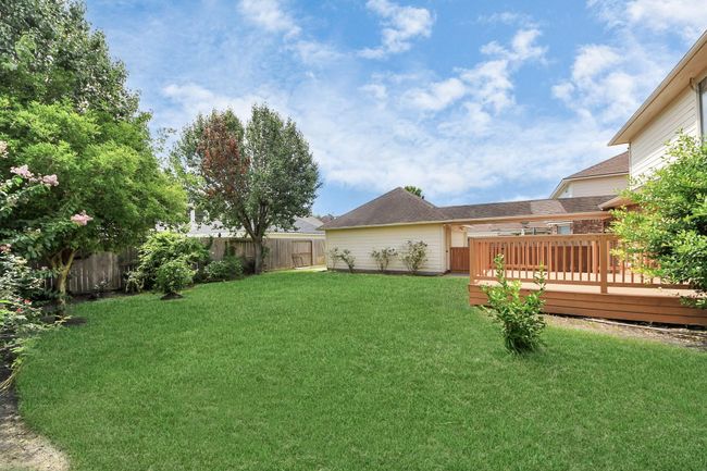 1605 Spring Glen Ln, House other with 5 bedrooms, 4 bathrooms and 2 parking in Pearland TX | Image 24
