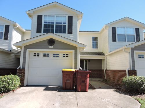738-738 Majestic Dr, Crestview, FL, 32536-2254 | Card Image