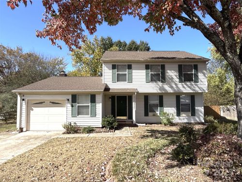 2015 Bantry Ln, Charlotte, NC, 28262-9121 | Card Image