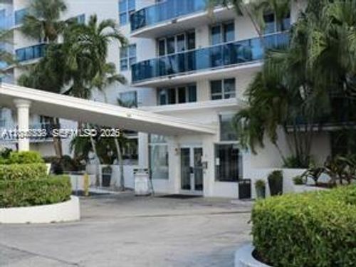 5j-7501 E Treasure Dr, North Bay Village, FL, 33141-4398 | Card Image