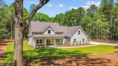 4585 Parkwood Rd, Social Circle, GA, 30025-4129 | Card Image