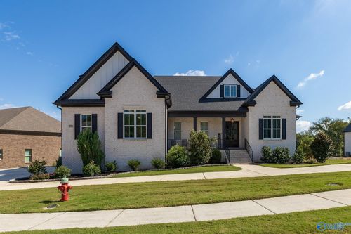 106 Hickory Gap Trl, Madison, AL, 35758-1570 | Card Image