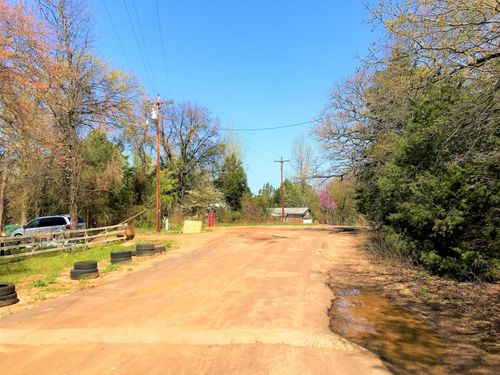 22315 Walnut Lane, Mineola, TX, 75773 | Card Image