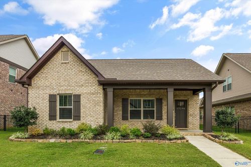 17246 Chelsea St, Athens, AL, 35611-2224 | Card Image