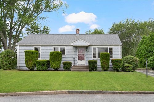 21 Parsonage Dr, Warwick, RI, 02889-4219 | Card Image