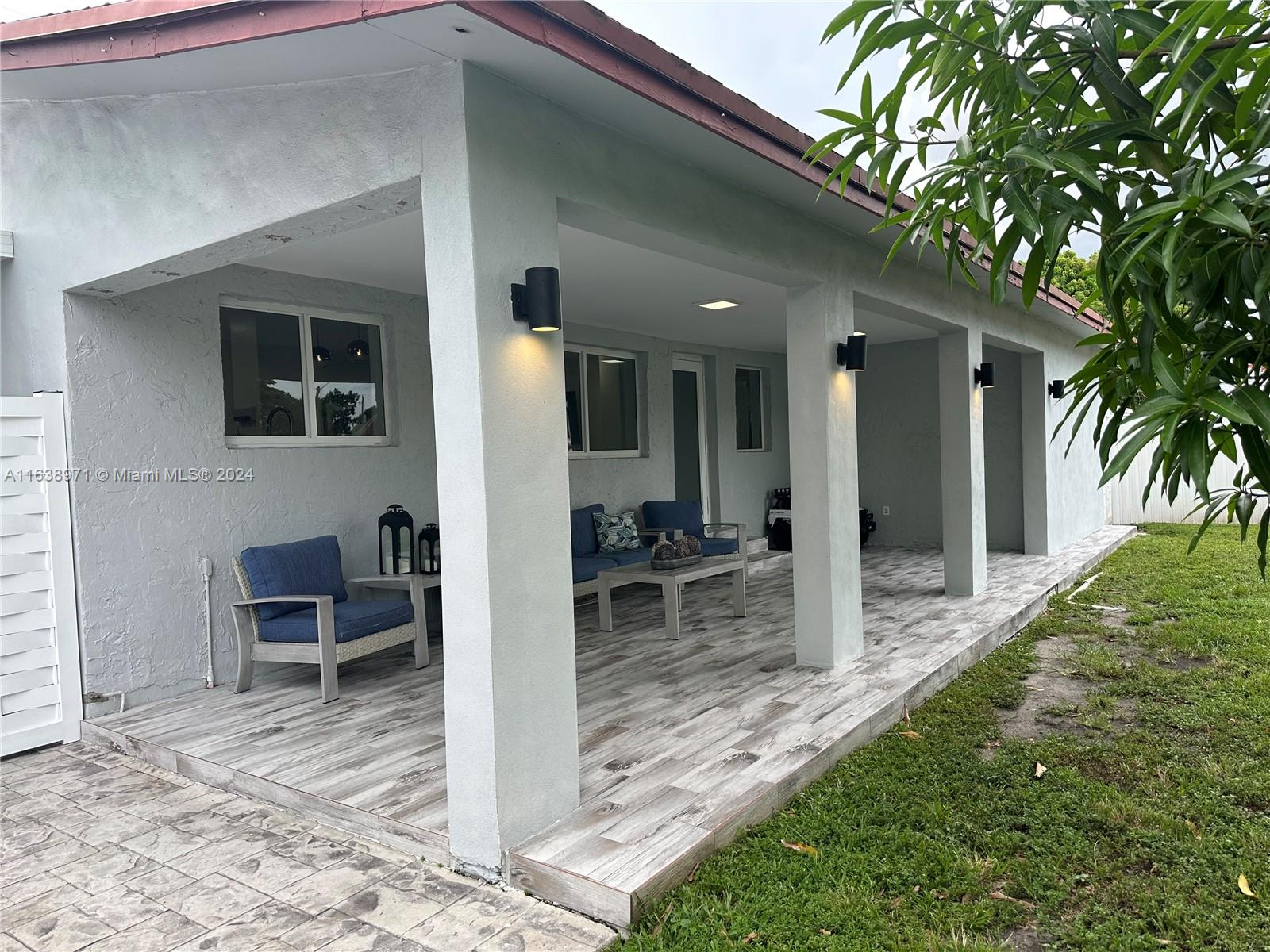2nd St, Hialeah, FL 33010